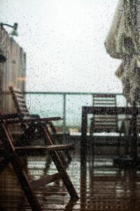 一人暮らしのベランダへの侵入対策はどうすればいい？