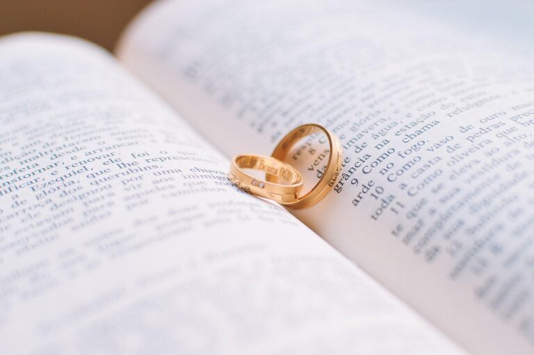 一人暮らしの防犯対策として結婚指輪をどう活用すれば良い？