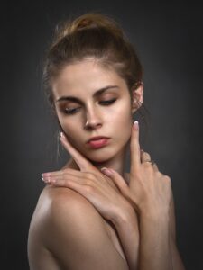 一人暮らしの女性が持っておくべき防犯グッズの必需品は？