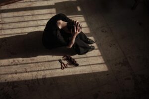 女性の一人暮らしで郵便受けに名前を表示する方法は？